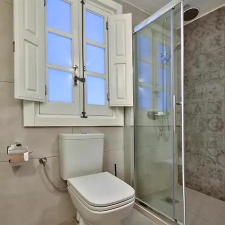 Cosy 1br In The Heart Of Vibrant By 360 Estates شقة *