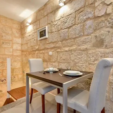 Cosy 1br In The Heart Of Vibrant By 360 Estates شقة *